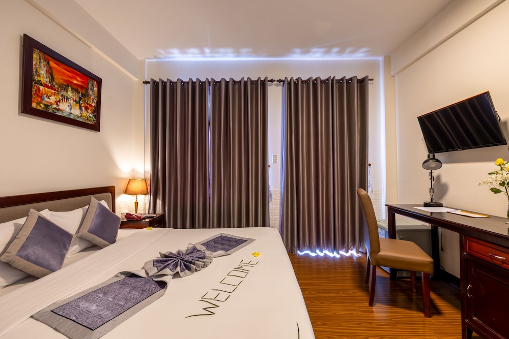 Deluxe Double Room - Photo 14