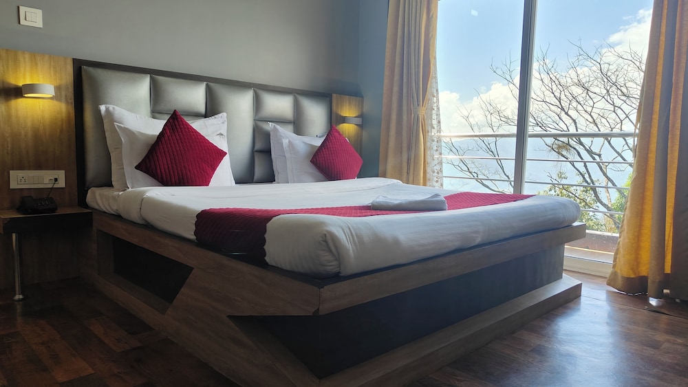 Premium Double Room, Balcony, Mountain View photo 1