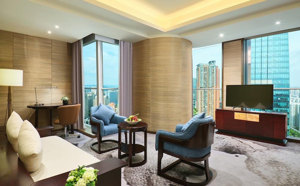 Suite, 1 Bedroom, Club Lounge Access - Photo 3
