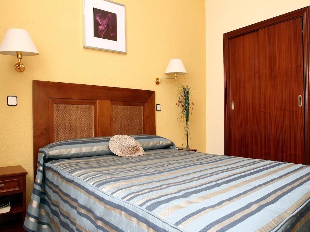 Classic Double Room photo 2