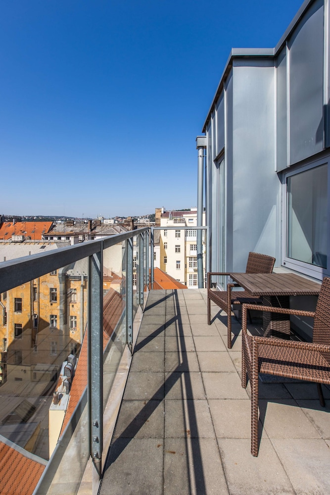 Superior Room, Balcony