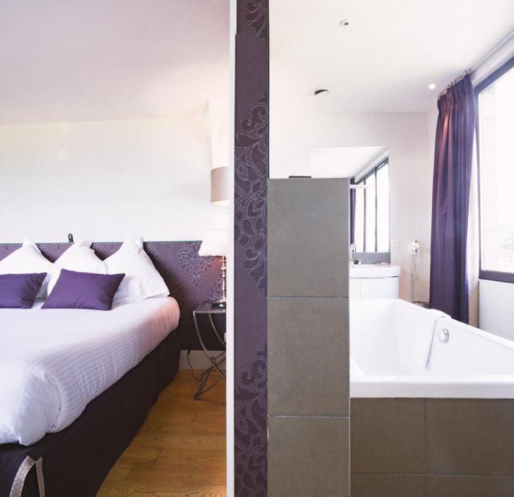 Deluxe Room, Seine photo 2