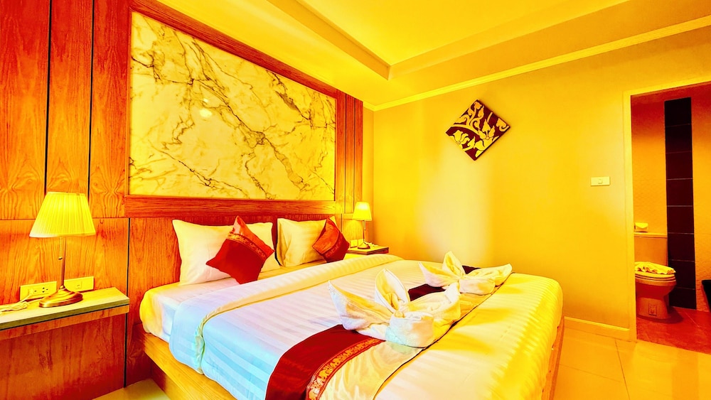 Deluxe Double Room, Balcony, Mountain View