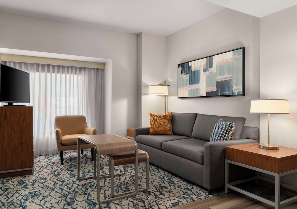 Suite, 2 Bedrooms, Accessible, Bathtub