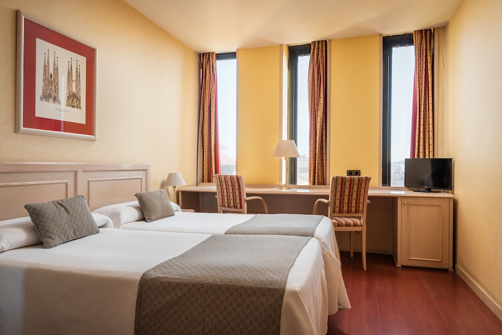 Standard Room, City View photo 2
