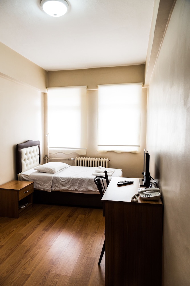 Basic Single Room