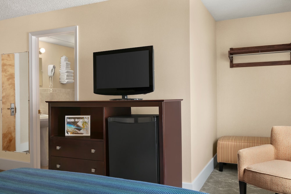 Standard Room, 2 Double Beds - Photo 3