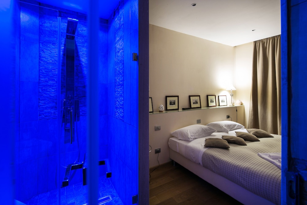 Superior Double or Twin Room, Mezzanine photo 3