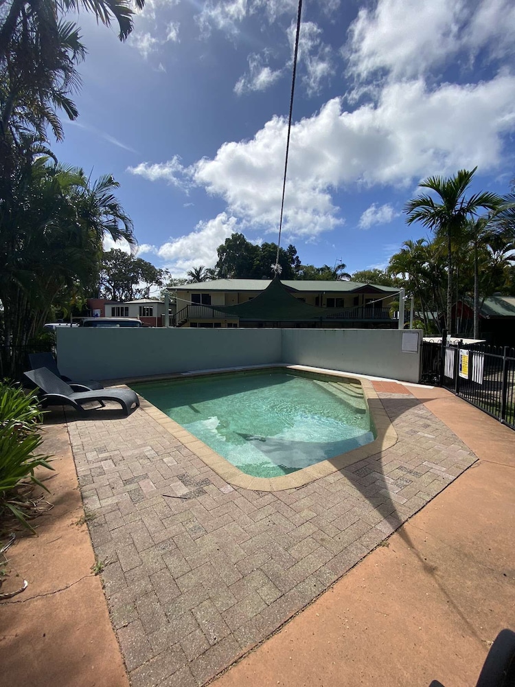 Comfort Double or Twin Room, Pool View photo 2