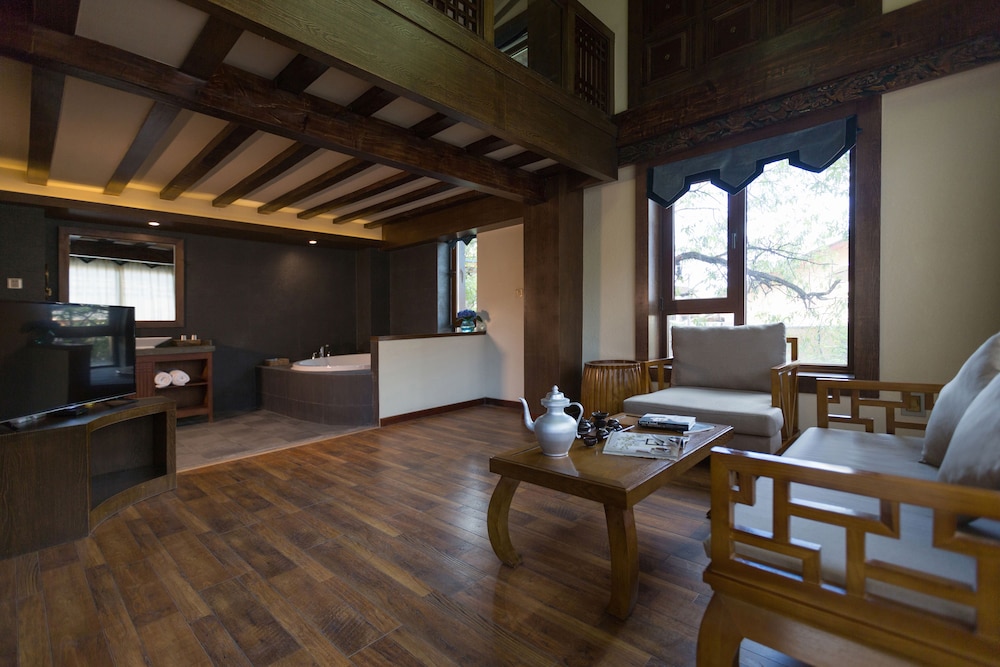 Deluxe Loft photo 3