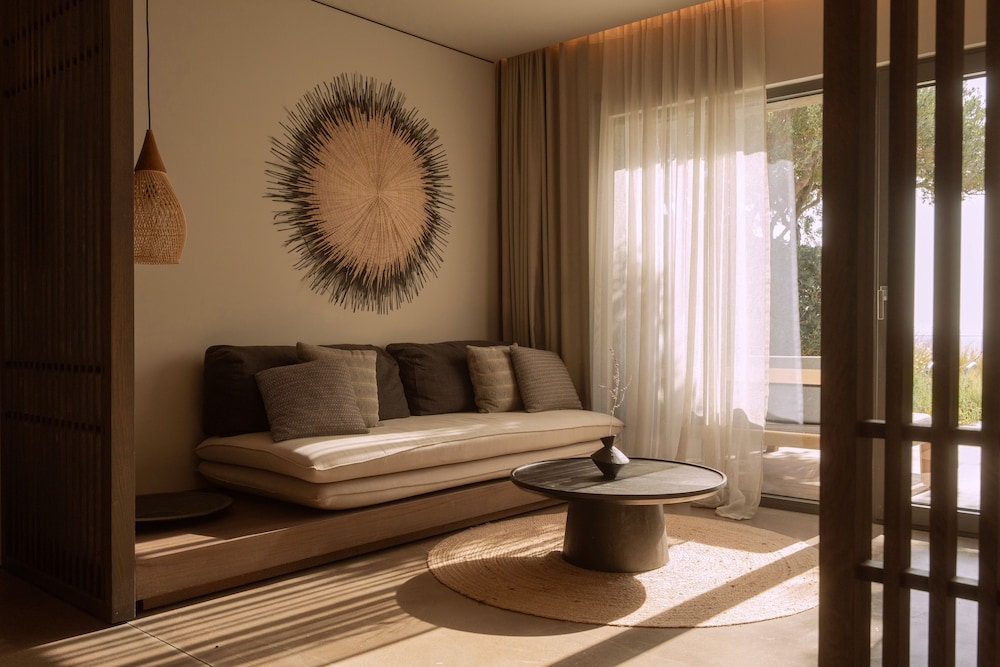 Zen Sea View Suite with Private Garden