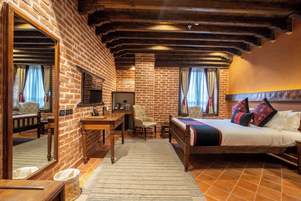 Heritage Deluxe Room with Free Airport Pick Up