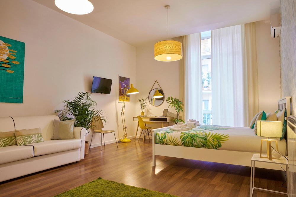 Premium Quadruple Room