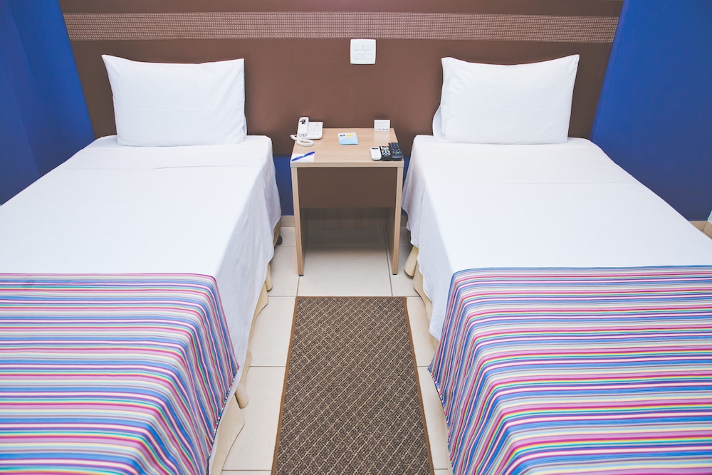 Superior Twin Room - Photo 4