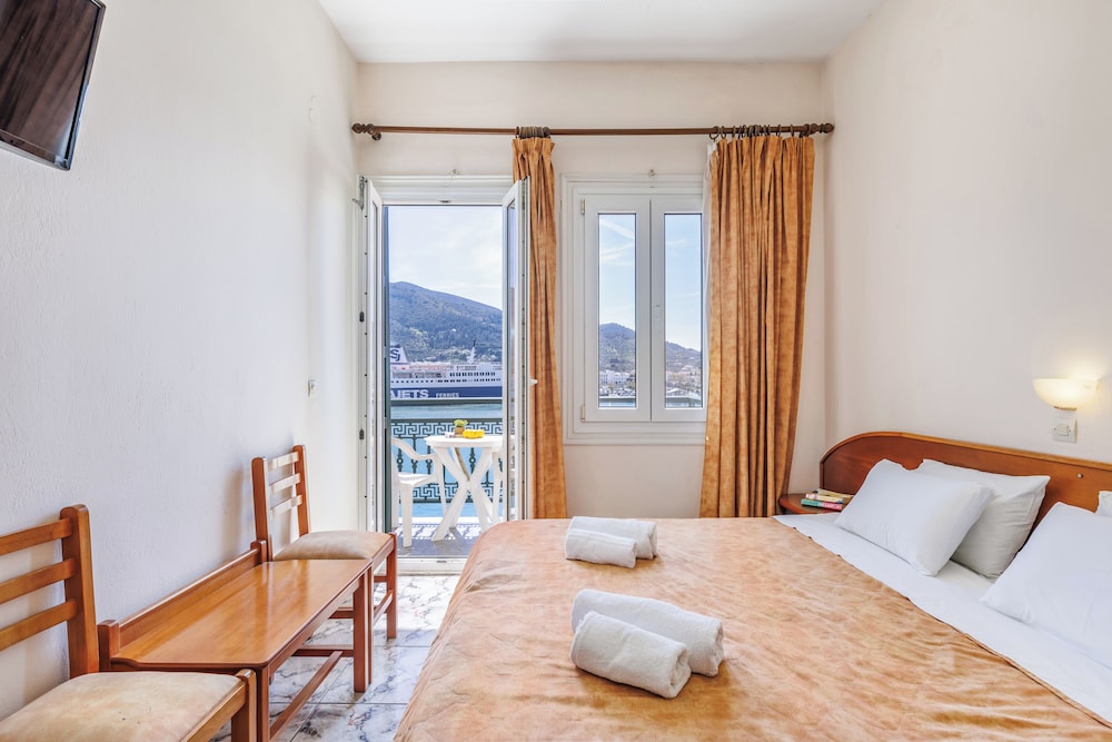 Quadruple Room, Sea View