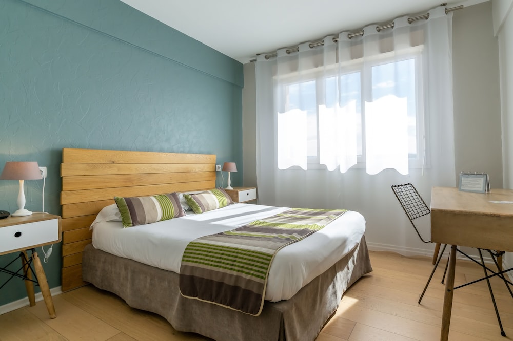 Double Room with Shower Valley view _ Breakfast Excluded photo 2