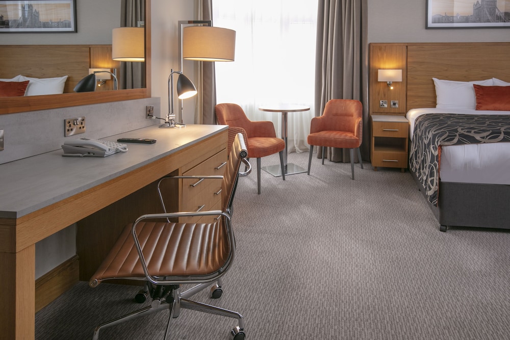 Junior Suite, 1 Double Bed, Non Smoking photo 2