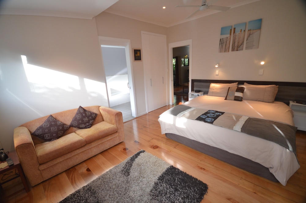 Executive Villa, 3 Bedrooms - Photo 7
