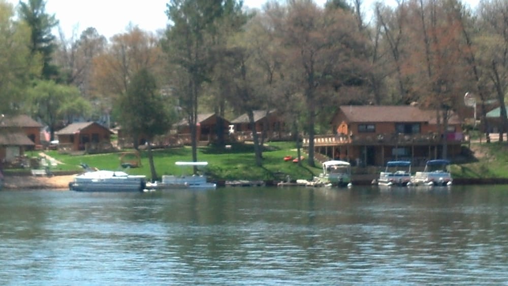 Cabin 6, Lakefront photo 2