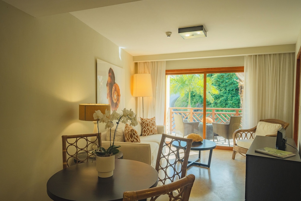 Suite, 1 Bedroom, Mountain View - Photo 9