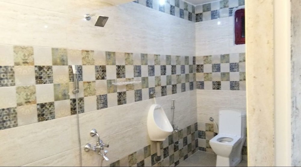 Family Deluxe Room (AC) photo 3