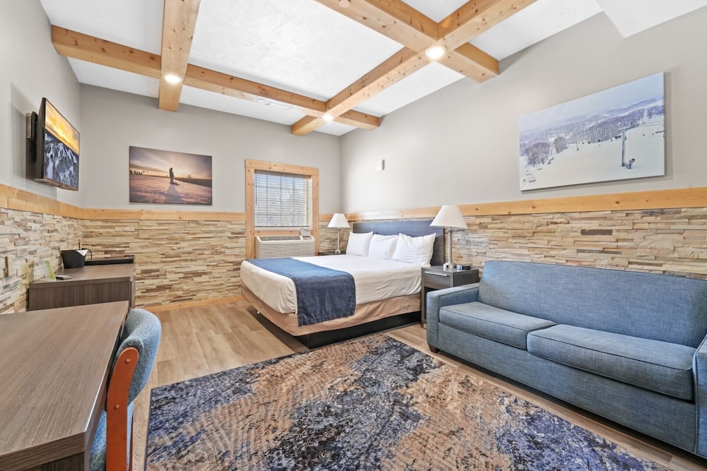 Premium Single Room