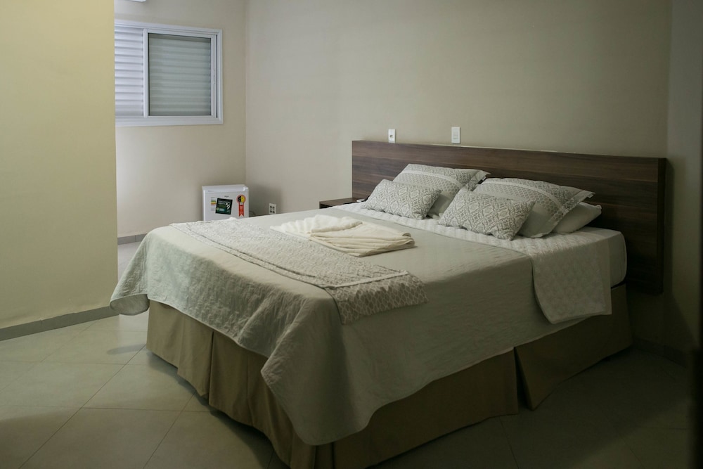 Deluxe Suite, 1 King Bed photo 1