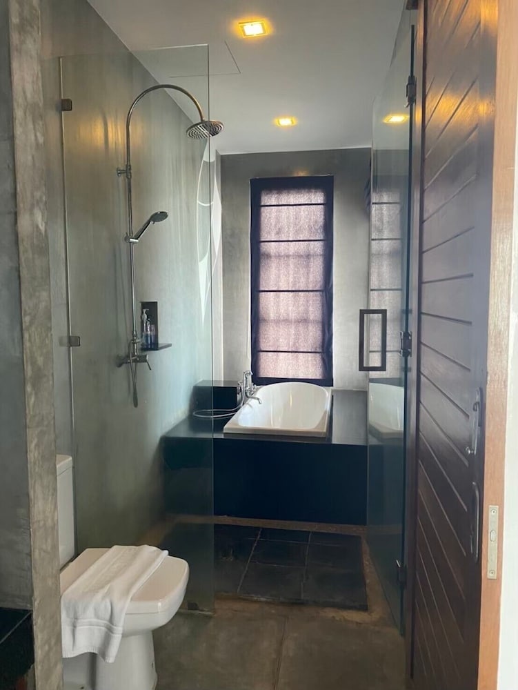 Deluxe Double or Twin Room - Photo 2