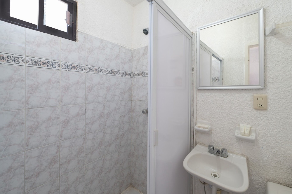 Standard Room - Photo 3