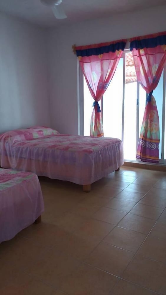 Double Room, 2 Double Beds, Air Conditioning photo 3