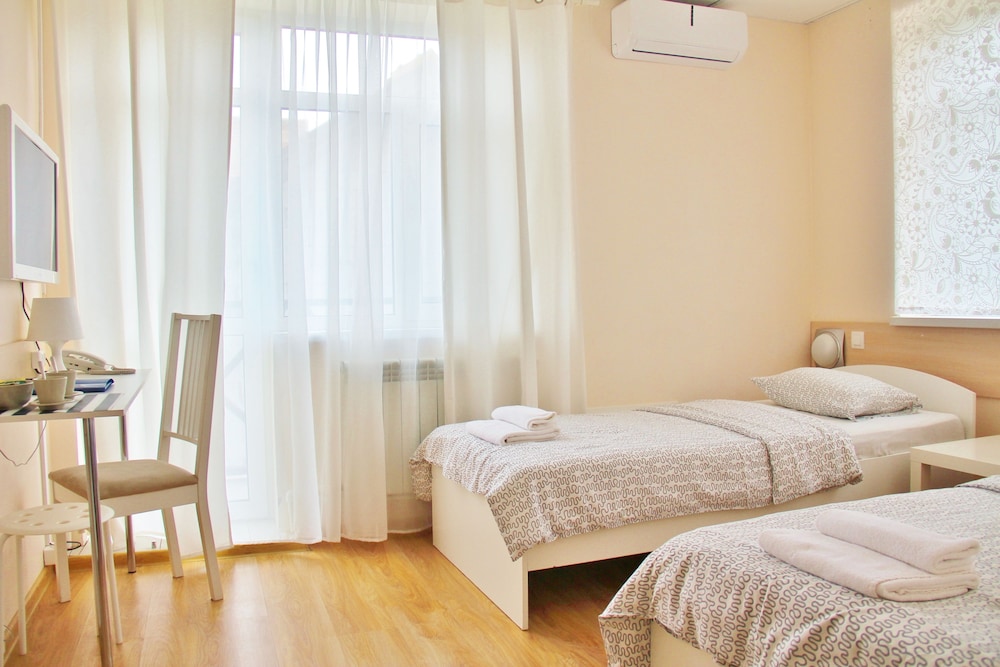 Standard Twin Room photo 1