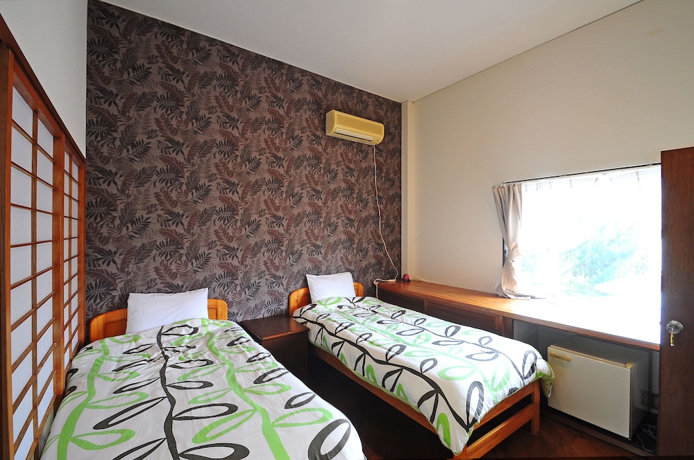 Twin Room With Tatami Space, Pets Allowed, Check In 17:00 photo 3