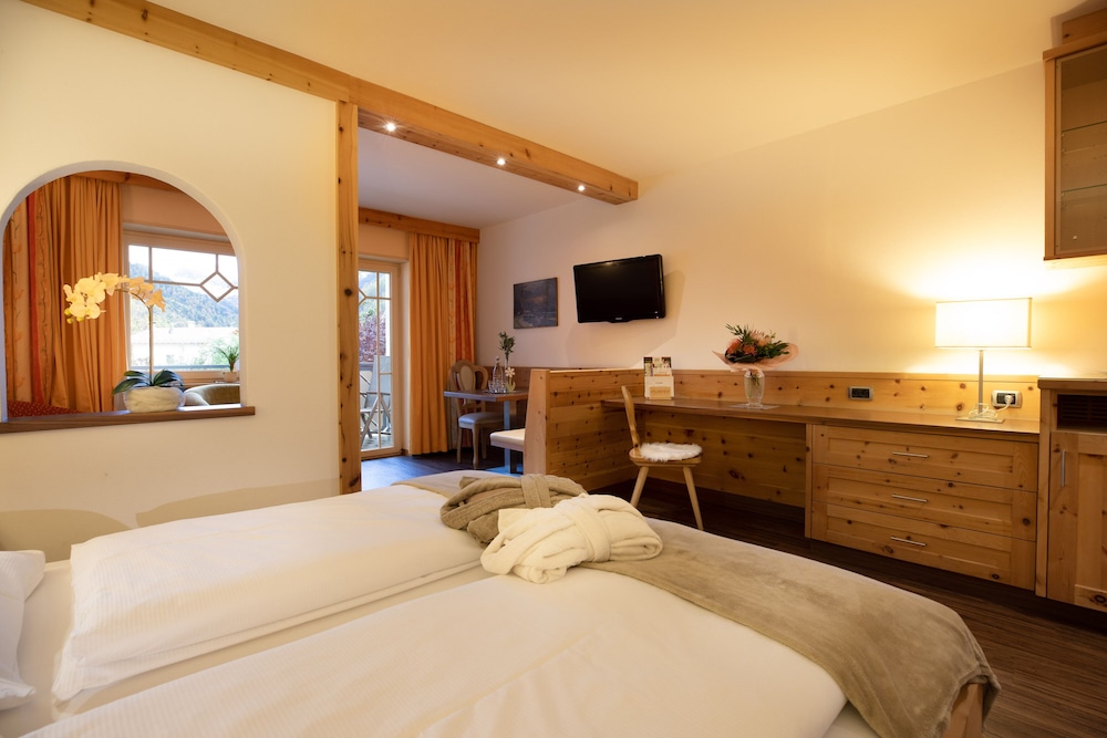 Superior Room (Watles)