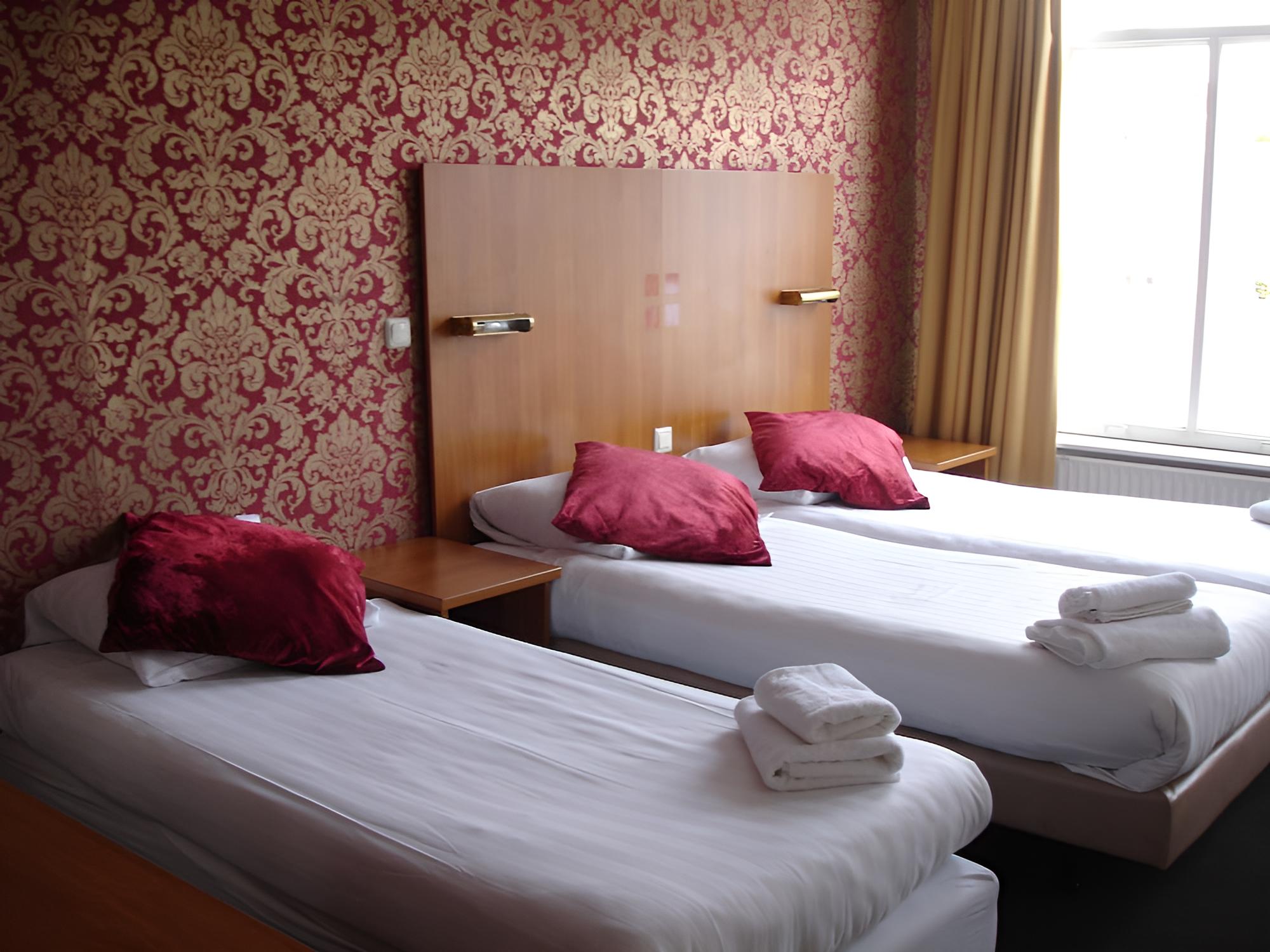 Triple Room photo 2