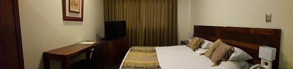 Executive Room, 1 King Bed photo 1