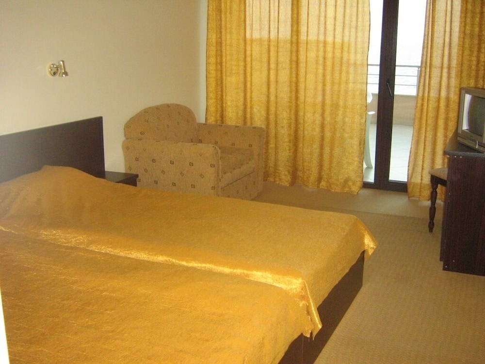 Double or Twin Room, Sea View photo 2