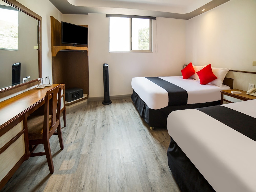 Deluxe Room, 2 Double Beds - Photo 6