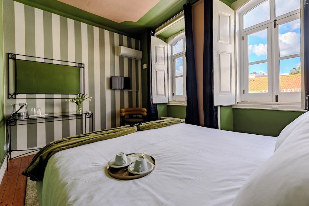 Romantic Double Room, City View photo 2