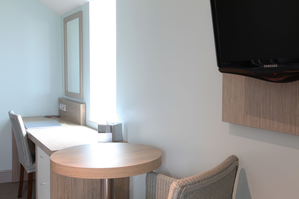 Standard Twin Room photo 3
