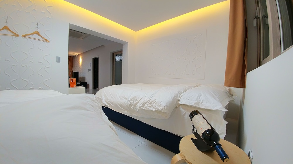 Room (Arasol,18 PY, 2F - Extra fee from 4th person on site) photo 3