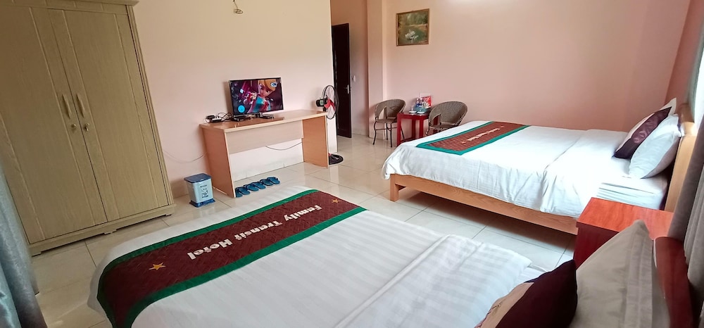 Luxury Triple Room photo 3