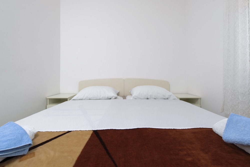 Apartment (Midium 1) photo 2