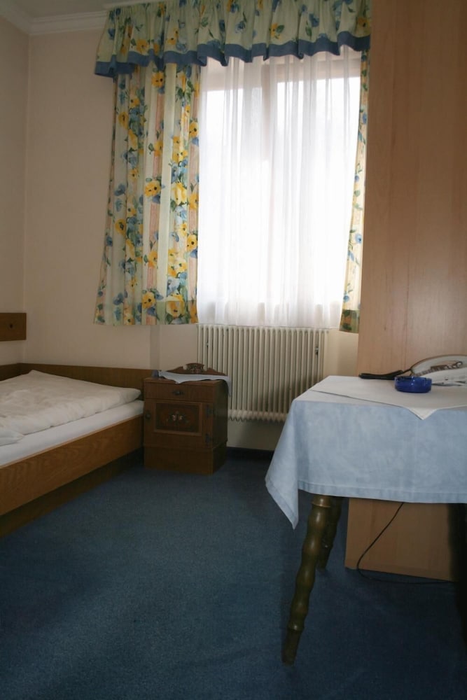Single Room photo 1