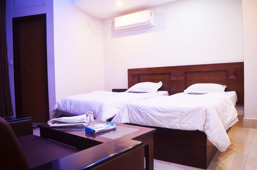 Standard Room, 1 Large Twin Bed photo 2