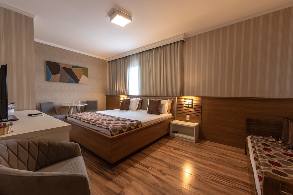 Suite Master cama King Size photo 2