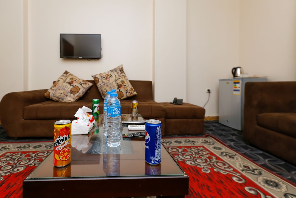 Family Apartment, 1 Bedroom, City View photo 3