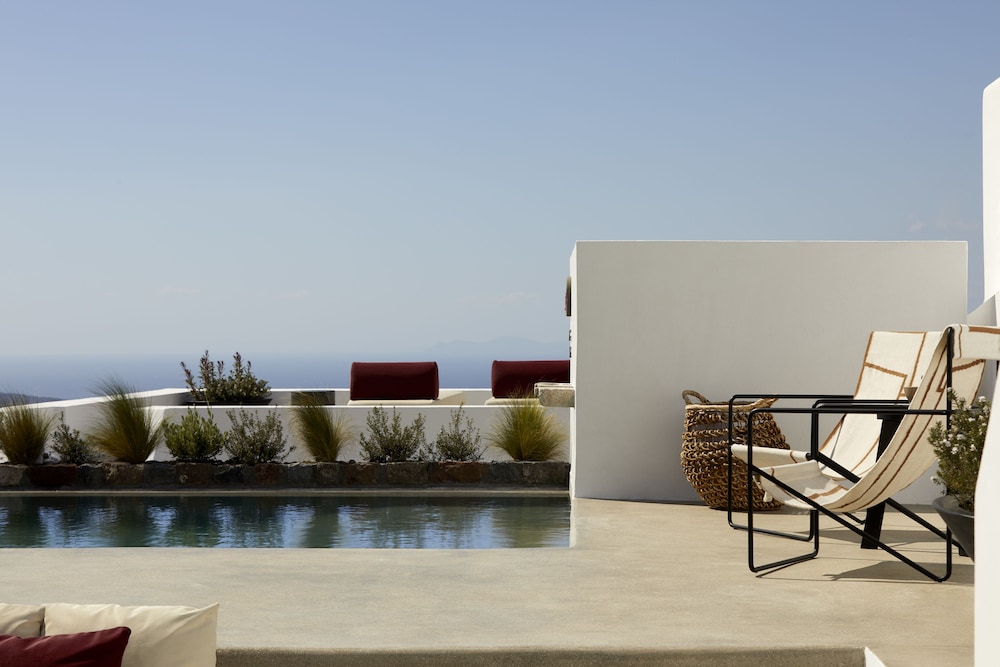 Atoles Villa with Private Pool and Caldera View - Photo 19