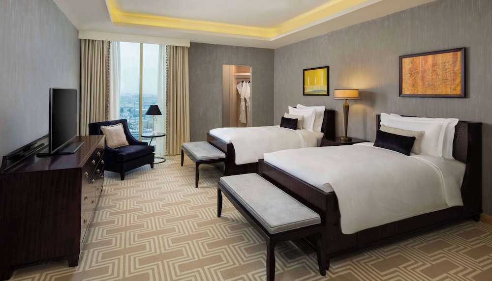 Kempinski, Family Apartment, 3 Twin Beds, City View