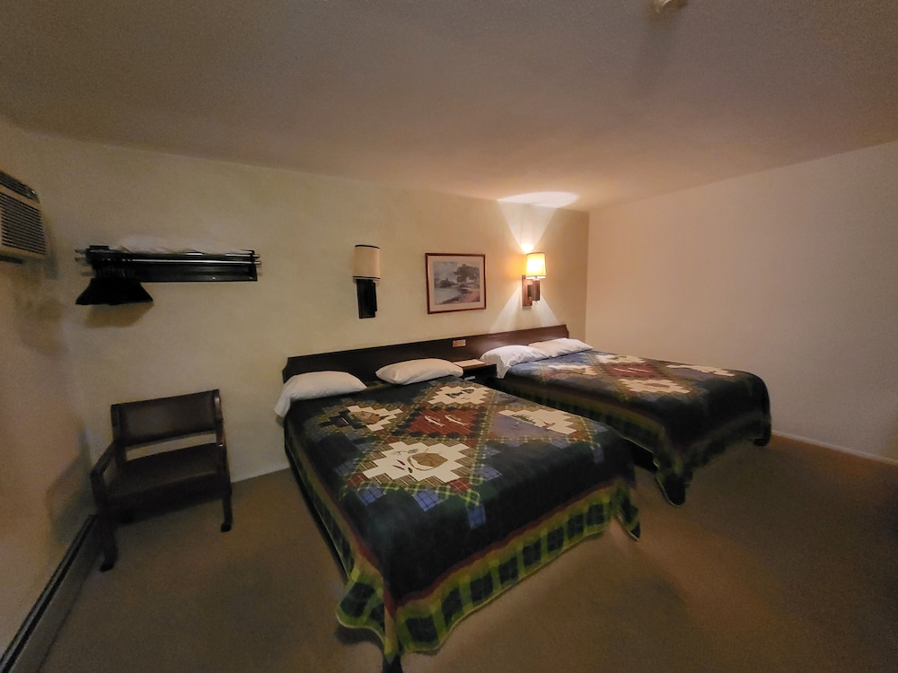 Traditional Double Or Twin Room photo 1