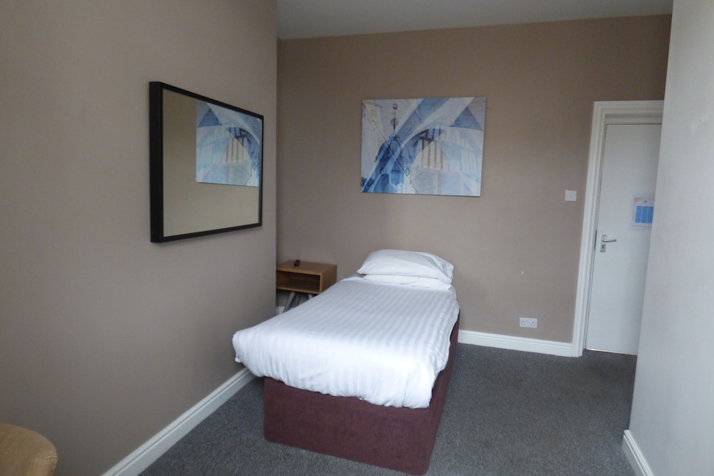 Basic Single Room